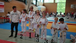 36087017_1988288344538561_8677891489247789056_n